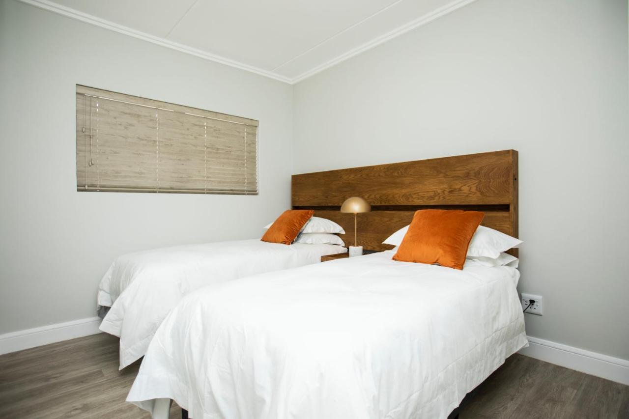The Serengeti Lodge Kempton Park Luaran gambar
